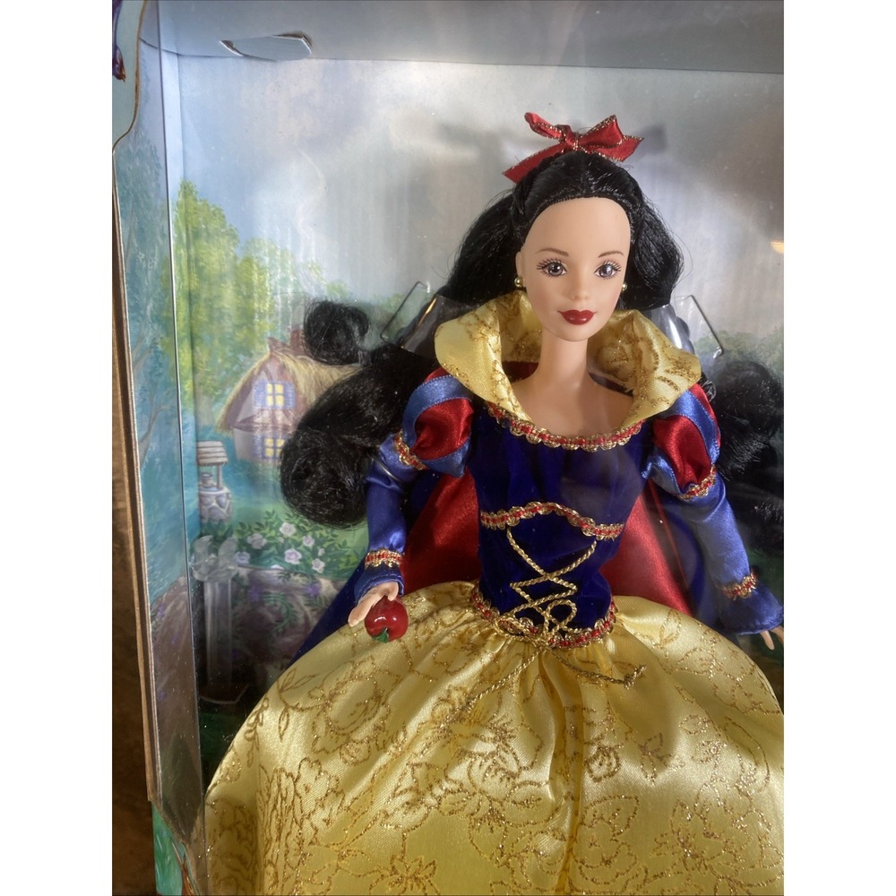 Vintage 1998 Barbie As Snow White Doll Collector Edition New Collector Series - Picture 3 of 15